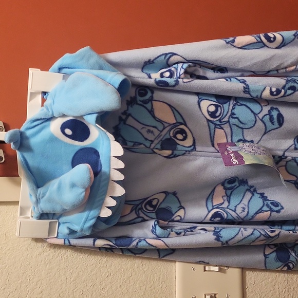 Stitch Character Pajama Set - Picture 3 of 4